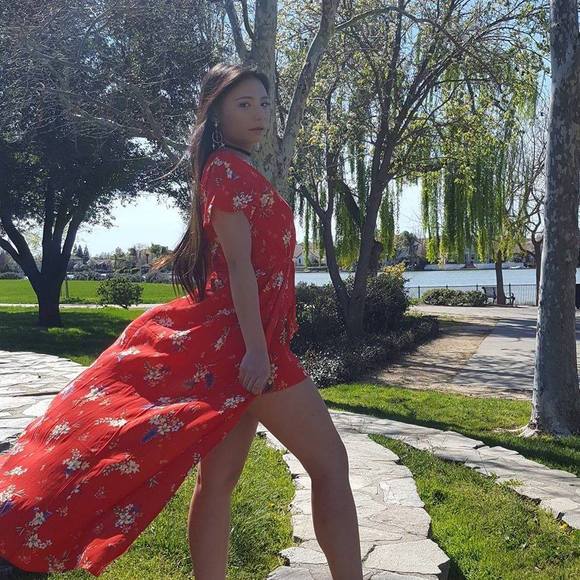 Meet your Posher, Wei - Picture 1 of 1